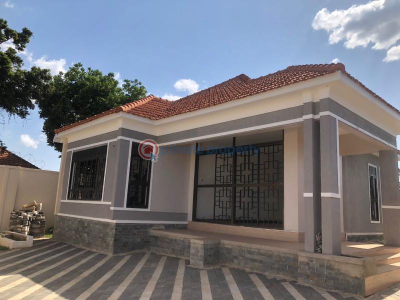 3 bedroom Villa For Sale Kisaasi Kampala Central - 0