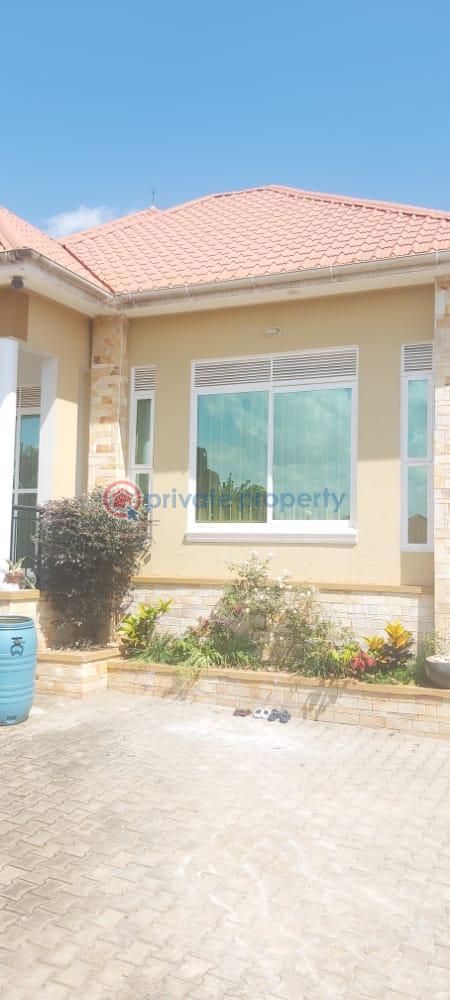 3 bedroom Villa For Sale Kitende Wakiso Central - 0