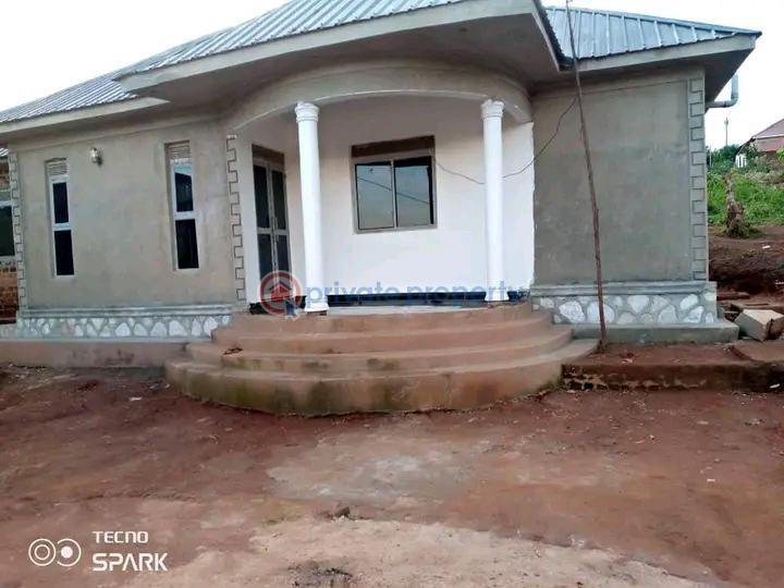 3 bedroom Bungalow For Sale Namugongo Joogo Wakiso Central - 0