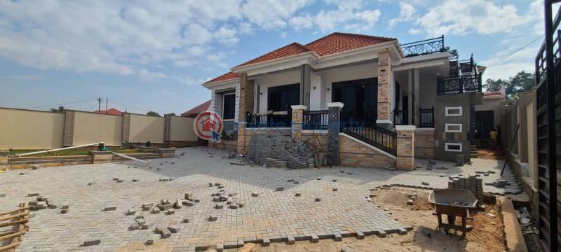 4 bedroom Villa For Sale Entebb Road Kitende Kampala Central  - 0