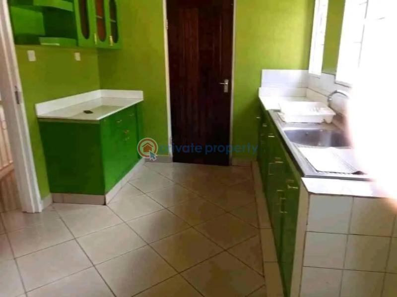 4 bedroom Villa For Rent Bugoloobi Kampala Central  - 0