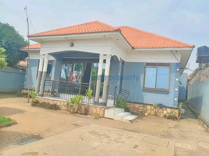 4 bedroom Bungalow For Sale Seeta Bajjo Bajo Mukono Central - 0