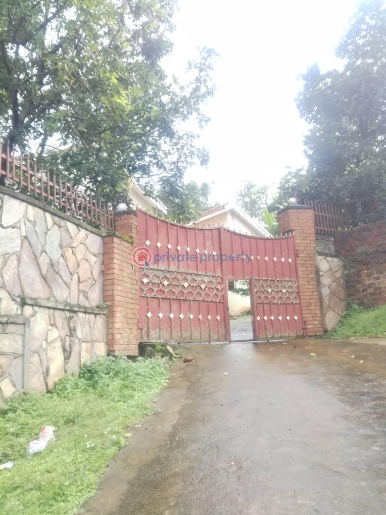 6 bedroom Villa For Sale Segguku Road Wakiso Central - 0