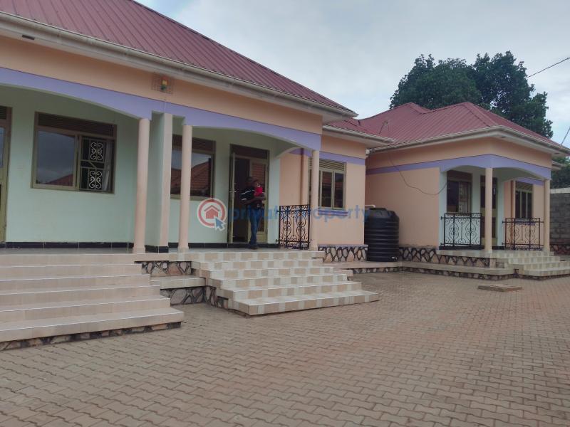 2 bedroom Apartment Block For Rent Kisaasi Road Kampala Central - 0