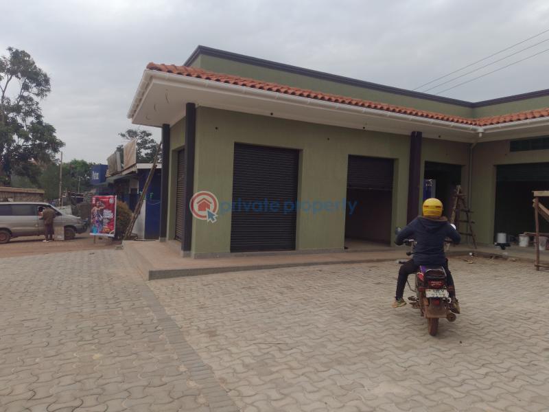 Commercial Property For Rent Namugongo Road Kampala Central - 0