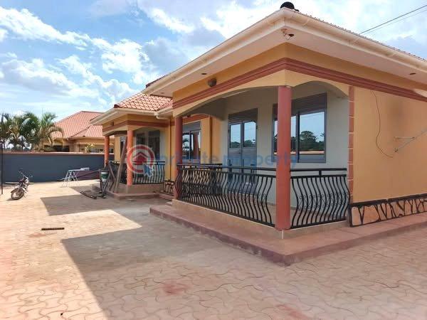 2 bedroom Bungalow For Rent Namugongo Road Wakiso Central - 0