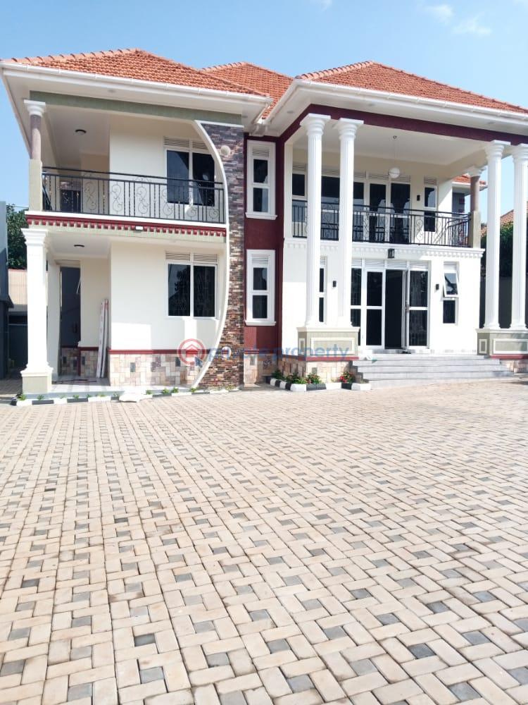 7 bedroom Villa For Sale Segguku Wakiso Central - 0