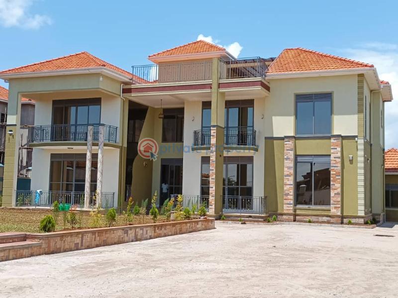 5 bedroom Villa For Sale Akright Entebbe Road Wakiso Central - 0