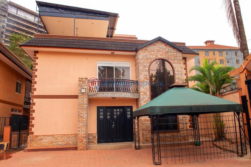 4 bedroom Villa For Sale Behind Kabira Country Club Plot 2453, Block 213 Bukoto Kampala Central - 0