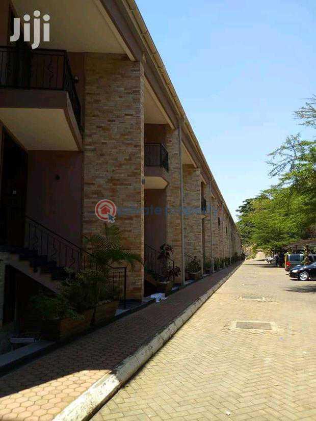 2 bedroom Apartment Block For Rent Kololo Kampala Central  - 0