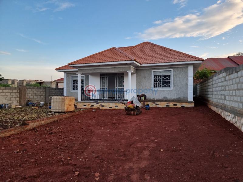 4 bedroom Villa For Sale Kira Wakiso Central - 0