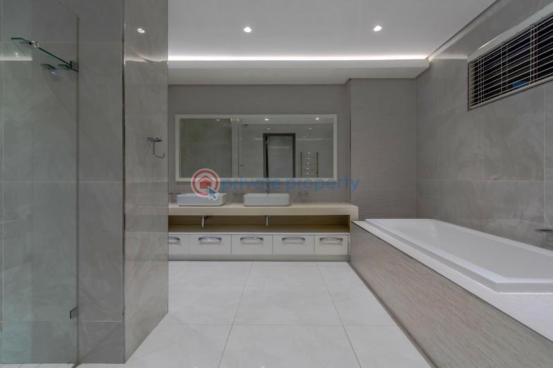 6 bedroom Villa For Sale Kisaasi Kampala Central - 0