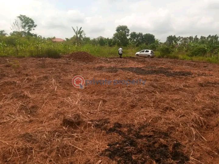 Land For Sale Matugga Road Kampala Central - 0
