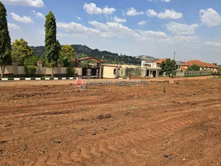 Land For Sale Kitende Ssekiwunga Kampala Central - 0